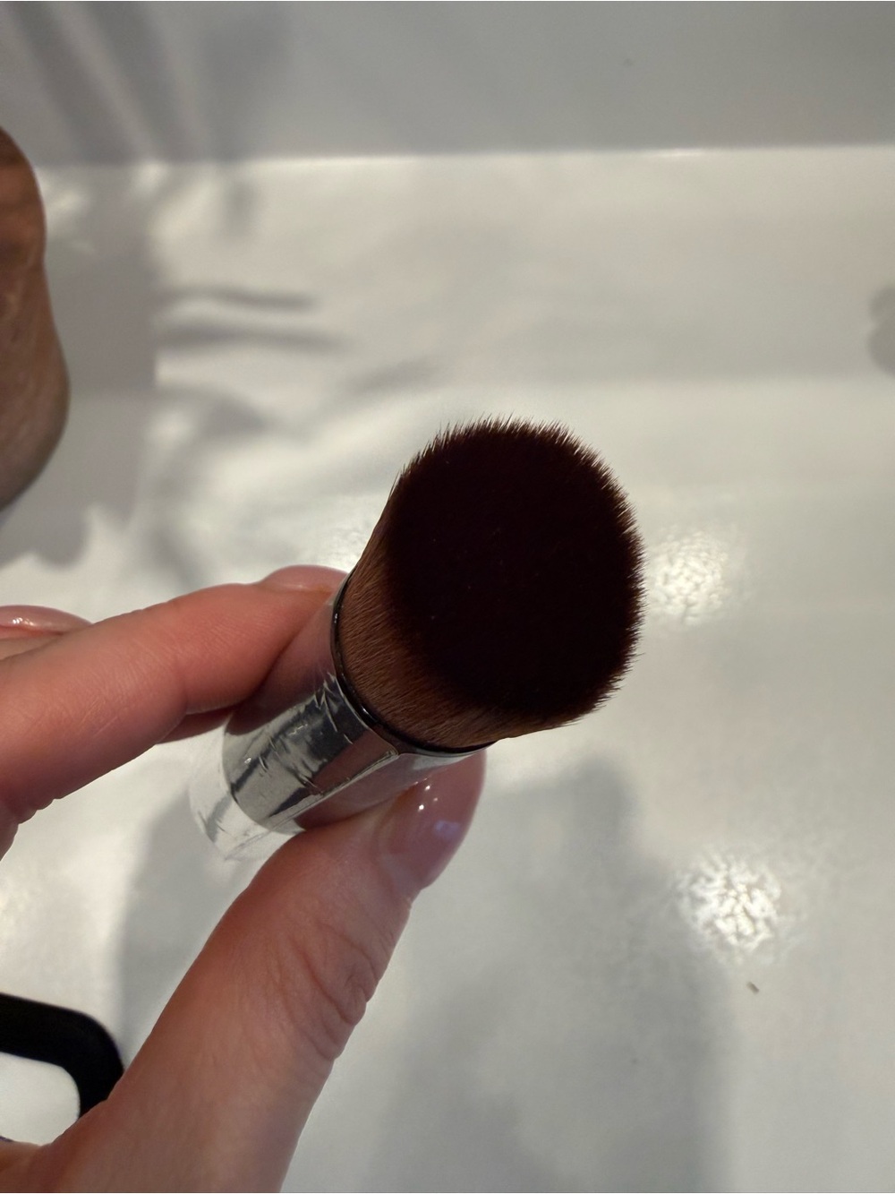 CHANEL ‼️ BRUSH ONLY ‼️ included with Les Beiges Water-Fresh Tint - Picture 4 of 7
